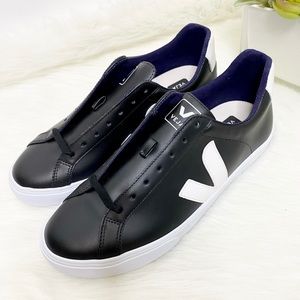 Veja black and white sneakers size 8